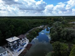 Vila cu iesire la lac/ponton si zona de relaxare